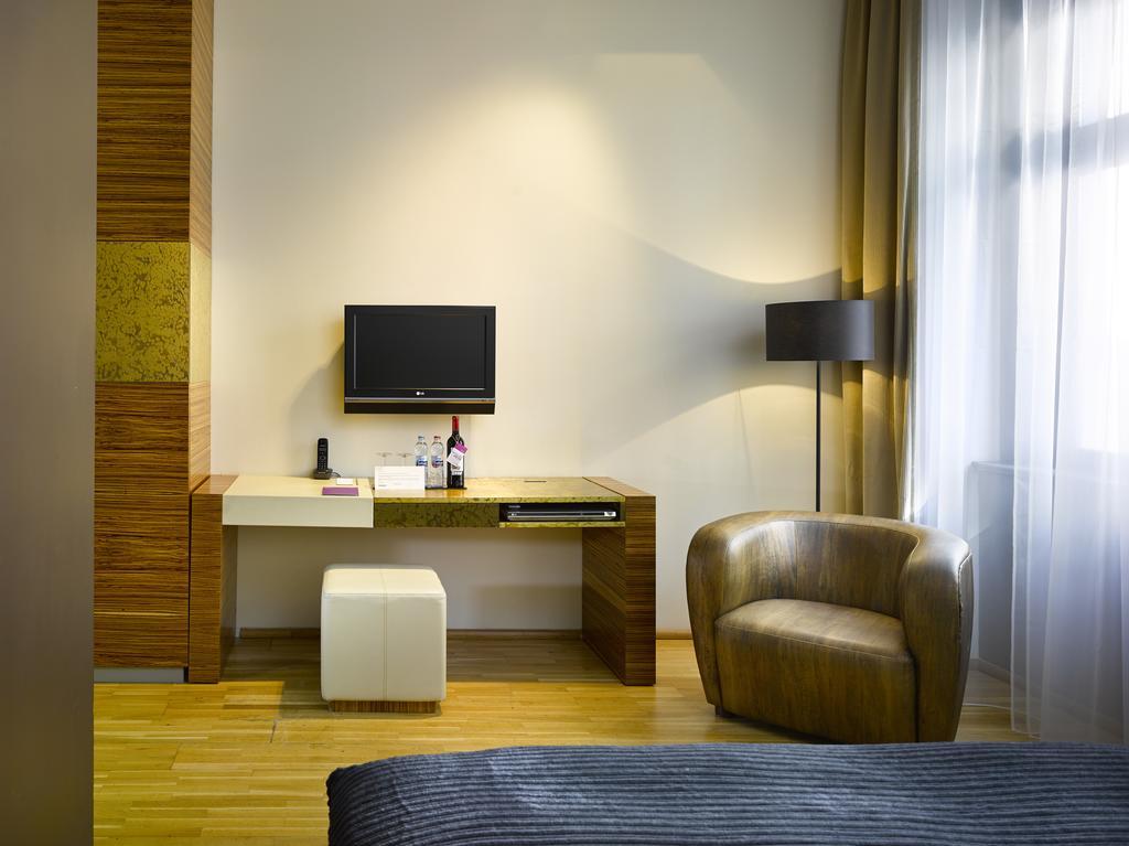 The Icon & Lounge Hotell 4*