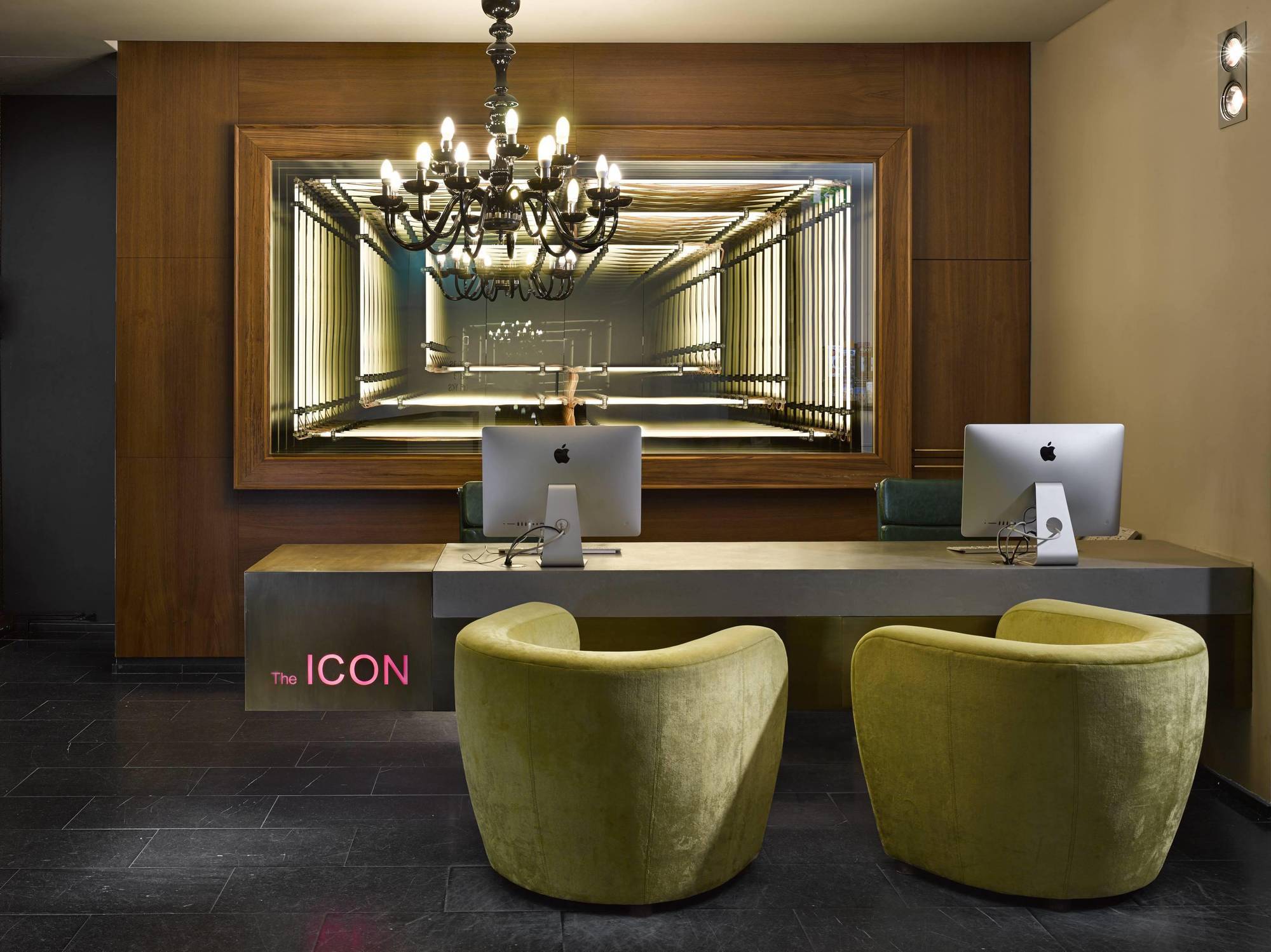 The Icon & Lounge Hotell Prag